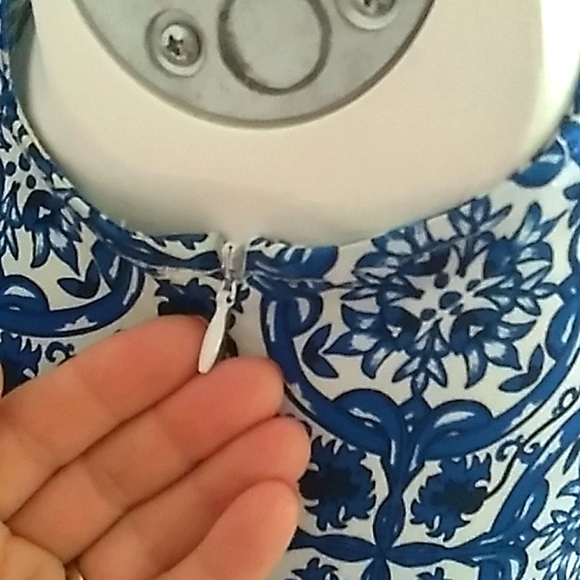 Mudpie Lace Detail Paisley Pattern Dress. Size XS - Picture 11 of 13